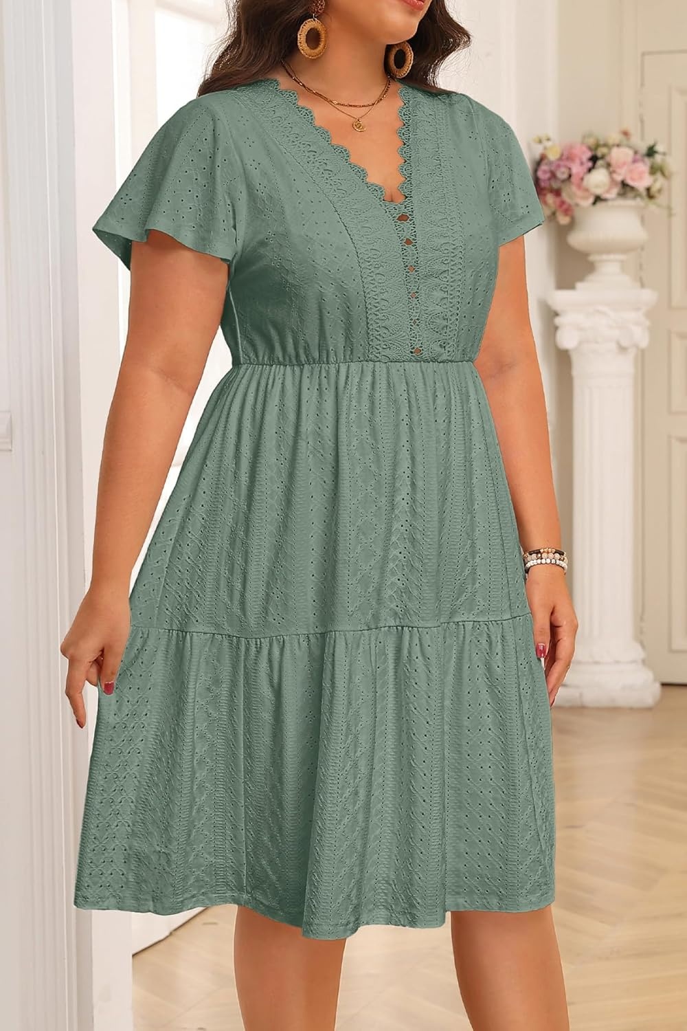 Plus Size Summer Dress – Casual Boho Sundress Eyelet Lace V Neck Short Sleeve Tiered A-Line Midi Flowy Sun Dresses Women(Sage Green Eyelet)
