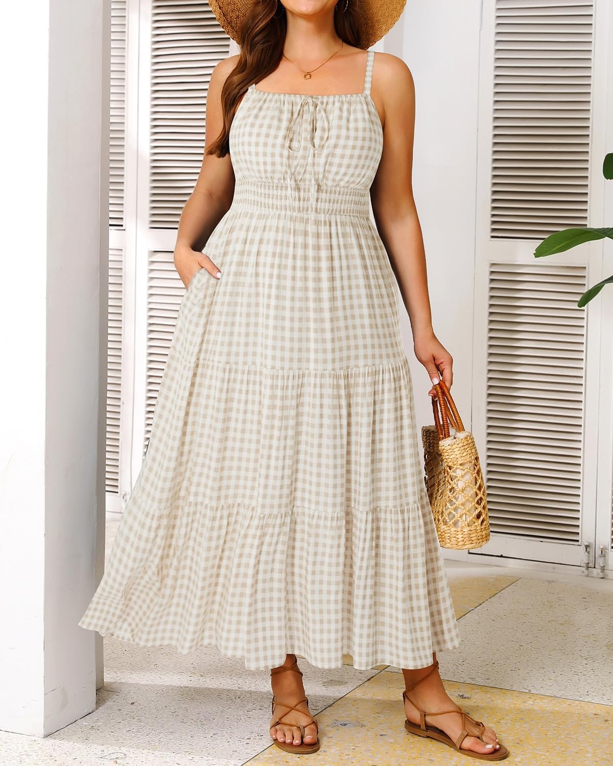 Plus Size Summer Dresses – Boho Maxi Sundress with Pockets Spaghetti Strap Long Casual Sun Dress for Vacation and Beach(Beige Plaid)